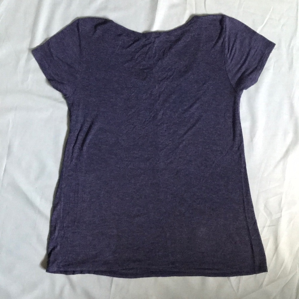 $7 MOVING SALE! Graphic tee - Picture 4 of 4